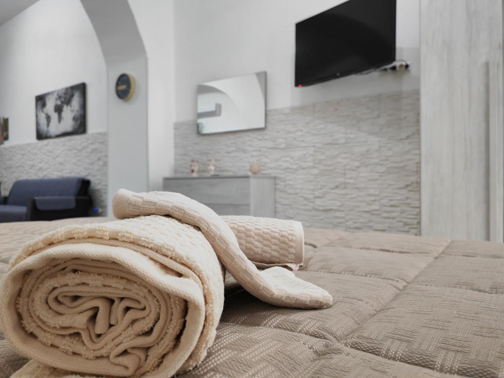 House Catania Garibaldi Street Apartment Exterior foto